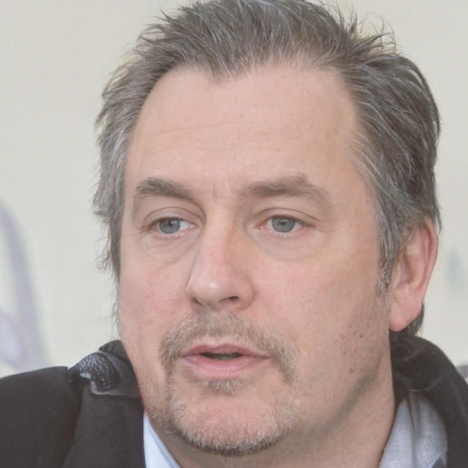 Instructor Dexter Pembroke